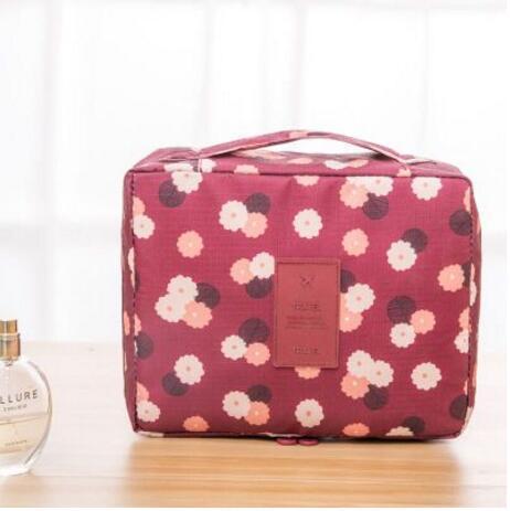 ORQAVIO Travel Cosmetic Organizer floral red bag